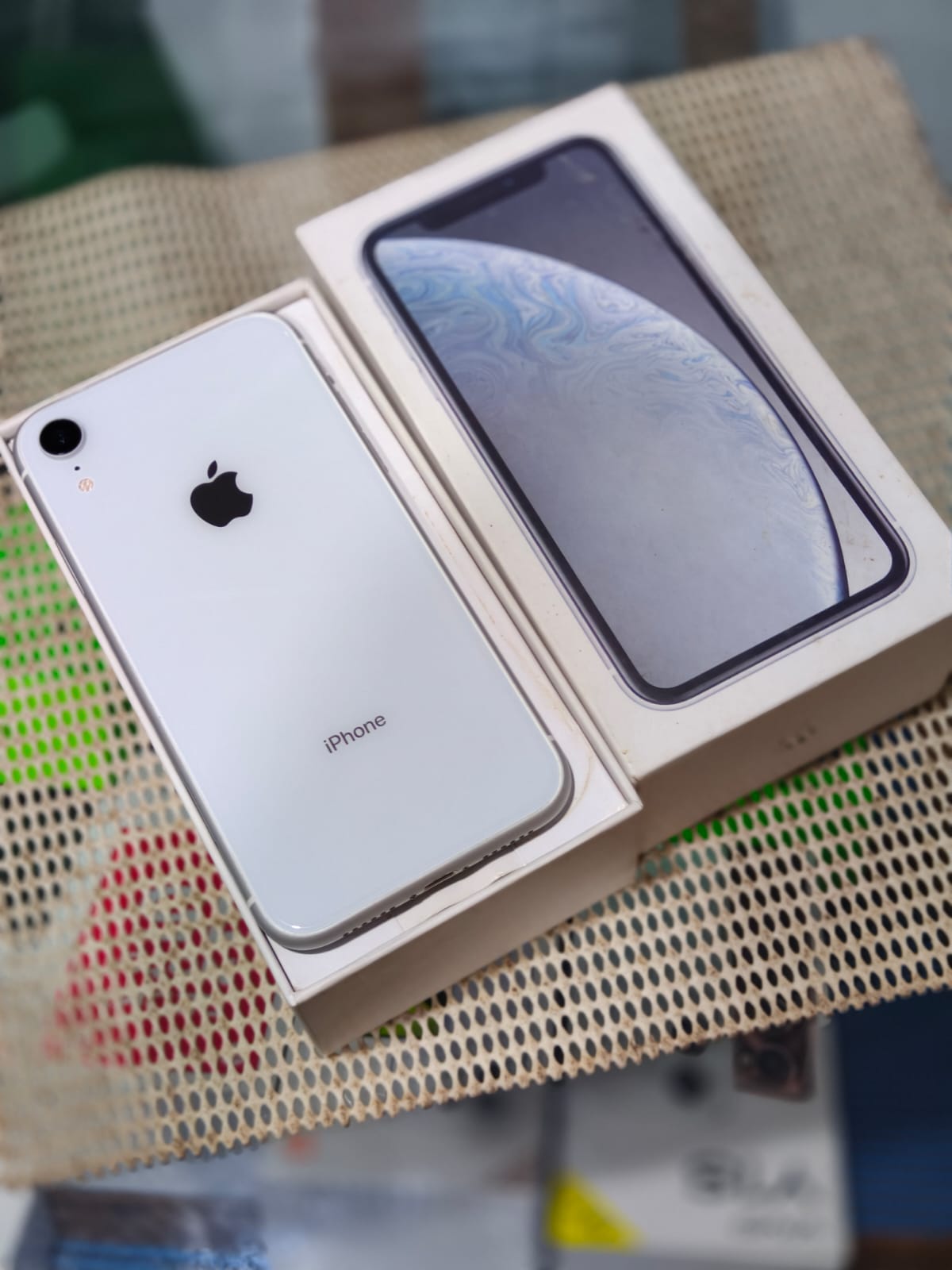 IPHONE XR
